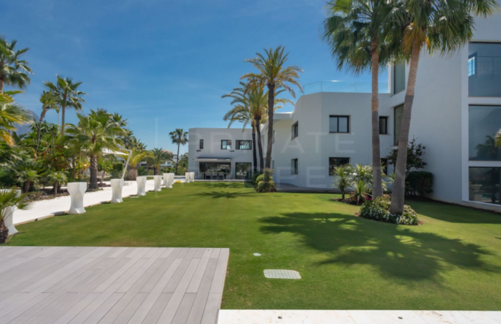 Contemporary villa in Marbella